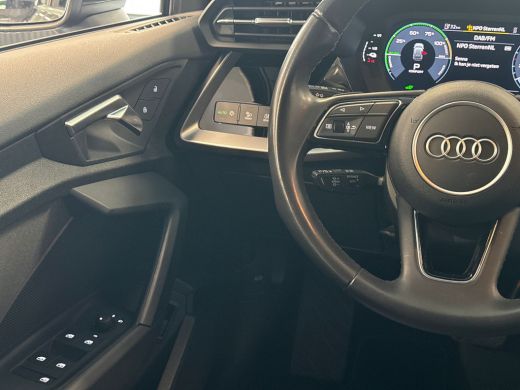Audi A3 Sportback 40 204pk TFSI e S-Line Parkeerhulp achter | Adaptive cruise control | MMI navigatie plu... ActivLease financial lease