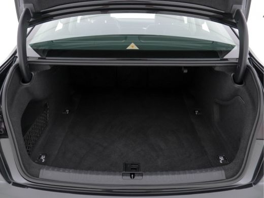 Audi A6 40 TDI Sport Launch-Edition Mild-Hybrid (INCL-BTW) Aut * LEATHER-ALCANTARA | DIGI-COCKPIT | FULL-... ActivLease financial lease