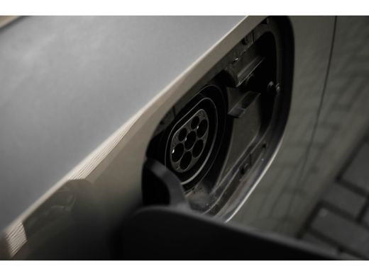 Audi Q3 45 TFSI e Advanced edition | Achteruitrijcamera | Stoelverwarming | Adaptieve Cruise Control | Le... ActivLease financial lease