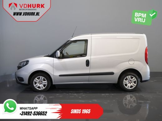 Fiat Doblò 1.3 MJ 95 pk BPM VRIJ! NL Auto/ Navi/ Airco/ Cruise/ PDC ActivLease financial lease