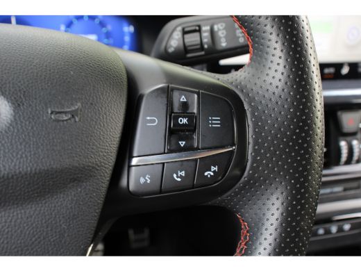 Ford Focus 1.0EB Hybrid ST Line X | NL AUTO! | DEALER OH! | WINTERPACK | AFN. TREKHAAK | CAMERA | EL. ACHTER... ActivLease financial lease