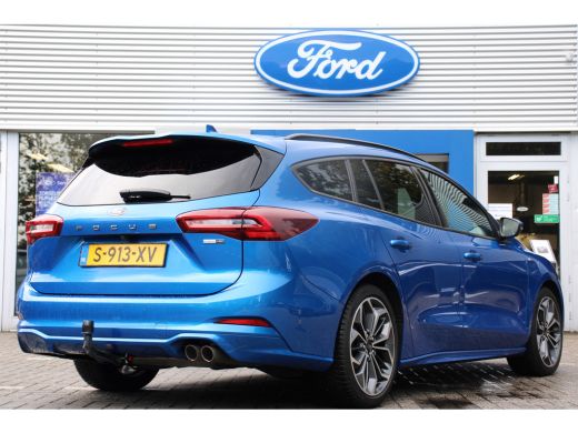 Ford Focus 1.0EB Hybrid ST Line X | NL AUTO! | DEALER OH! | WINTERPACK | AFN. TREKHAAK | CAMERA | EL. ACHTER... ActivLease financial lease