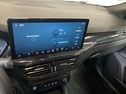 Ford Focus 1.0EB Hybrid ST Line X | NL AUTO! | DEALER OH! | WINTERPACK | AFN. TREKHAAK | CAMERA | EL. ACHTER... ActivLease financial lease