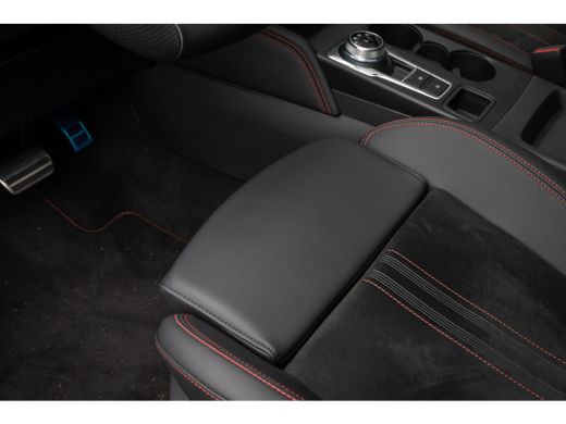 Ford Kuga 2.5 PHEV ST-Line X | Black-pack | Wegklap Trekhaak | Pano-dak | Matrix LED verlichting | 20 inch ... ActivLease financial lease