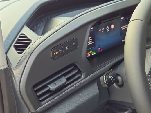 Ford Transit Connect 1.5 EcoBoost PHEV L1 Trend | Houten vloer in laadruimte | Parkeersensor voor en achter | Trekhaak ActivLease financial lease
