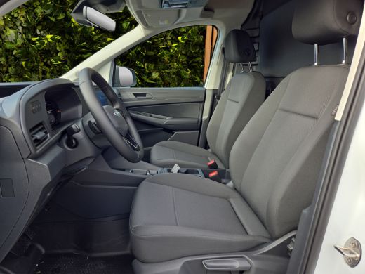 Ford Transit Connect 1.5 EcoBoost PHEV L1 Trend | Houten vloer in laadruimte | Parkeersensor voor en achter | Trekhaak ActivLease financial lease