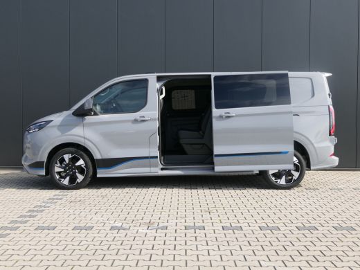 Ford Transit Custom 320 2.5 PHEV L2H1 Sport DC | Inclusief BPM | Dubbele Cabine | Voorraad! ActivLease financial lease