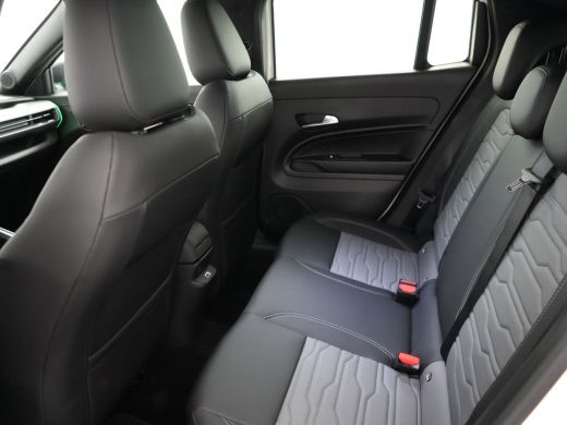 Jeep Avenger 1.2T 4xe Overland Automaat | Achteruitrijcamera | Airco (automatisch) | Apple Carplay/Android Aut... ActivLease financial lease