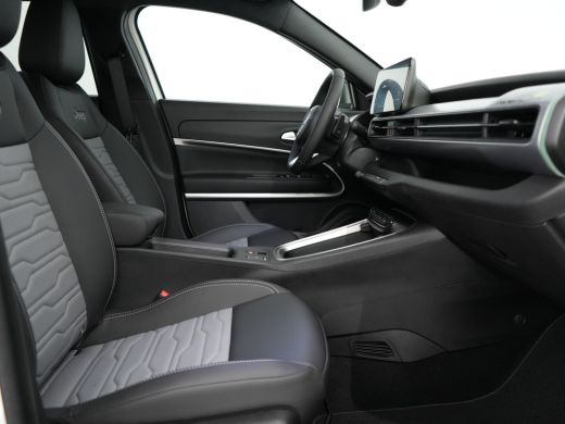 Jeep Avenger 1.2T 4xe Overland Automaat | Achteruitrijcamera | Airco (automatisch) | Apple Carplay/Android Aut... ActivLease financial lease