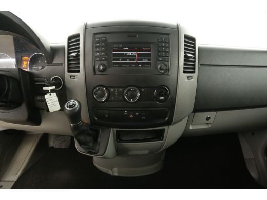Mercedes-Benz Sprinter 319 3.0 CDI 366 V6 L2H2 | 191PK | 3500kg Trekgew. | Automaat | Airco | Camera | Cruise | Navigati... ActivLease financial lease