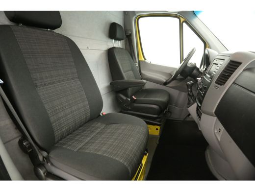 Mercedes-Benz Sprinter 319 3.0 CDI 366 V6 L2H2 | 191PK | 3500kg Trekgew. | Automaat | Airco | Camera | Cruise | Navigati... ActivLease financial lease
