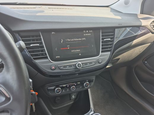 Opel Crossland X 1.2 Turbo 120 Jaar Edition Climate control | LED | Parkeersensoren | Full map navigatie | Carplay... ActivLease financial lease