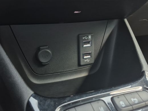 Opel Crossland X 1.2 Turbo 120 Jaar Edition Climate control | LED | Parkeersensoren | Full map navigatie | Carplay... ActivLease financial lease