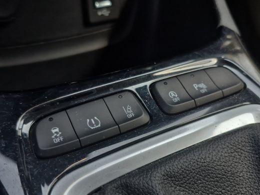 Opel Crossland X 1.2 Turbo 120 Jaar Edition Climate control | LED | Parkeersensoren | Full map navigatie | Carplay... ActivLease financial lease