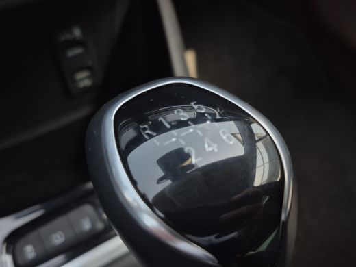 Opel Crossland X 1.2 Turbo 120 Jaar Edition Climate control | LED | Parkeersensoren | Full map navigatie | Carplay... ActivLease financial lease