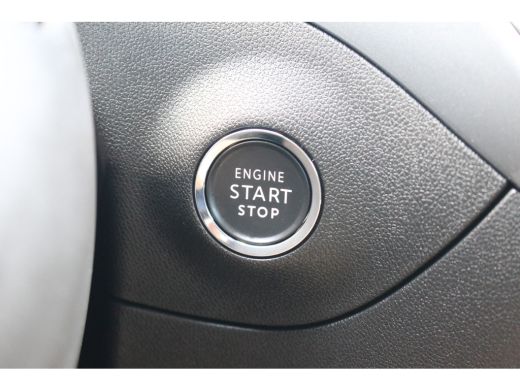 Opel Crossland X 1.2 Turbo Innovation | 11.000 KM ! | Camera | Cruise | PDC V+A | Led | 16'' LMV | Keyless | 11.00... ActivLease financial lease