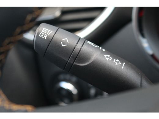 Opel Crossland X 1.2 Turbo Innovation | 11.000 KM ! | Camera | Cruise | PDC V+A | Led | 16'' LMV | Keyless | 11.00... ActivLease financial lease