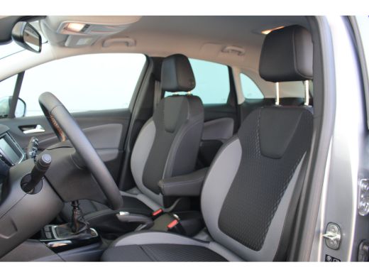 Opel Crossland X 1.2 Turbo Innovation | 11.000 KM ! | Camera | Cruise | PDC V+A | Led | 16'' LMV | Keyless | 11.00... ActivLease financial lease