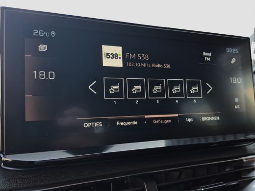 Peugeot 3008 1.2 PureTech GT ActivLease financial lease