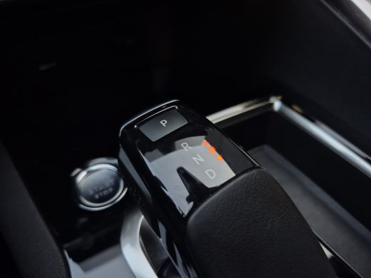 Peugeot 3008 1.2 PureTech GT ActivLease financial lease