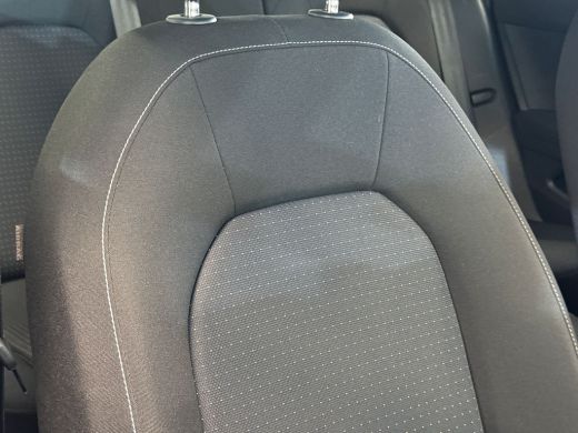 Seat Arona 1.0 95pk TSI Style Parkeersensoren achter | Cruise control | Automatische airco 2-zones ActivLease financial lease