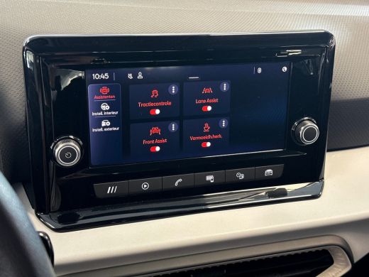 Seat Arona 1.0 95pk TSI Style Parkeersensoren achter | Cruise control | Automatische airco 2-zones ActivLease financial lease