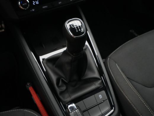 Skoda Kamiq 1.0 TSI 110pk Sport Business Navi via App Pdc Clima Lm Velgen 298 ActivLease financial lease