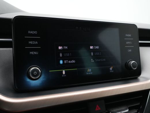 Skoda Scala 1.0 TSI 115pk First Edition clima trekhaak 17'lm parkeersensors stoelverwarming ActivLease financial lease