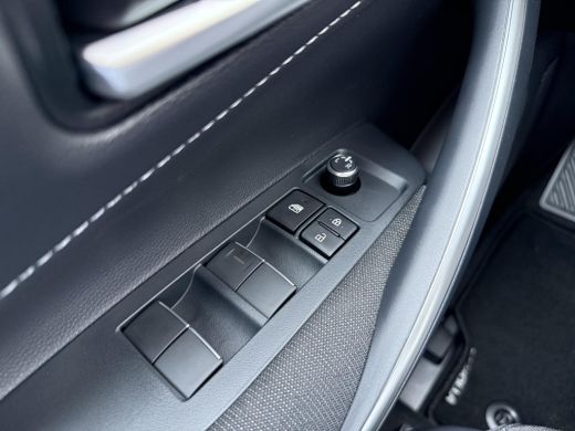 Toyota Corolla Hybrid 140 Active **NIEUWE AUTO/ DIRECT LEVERBAAR** ActivLease financial lease