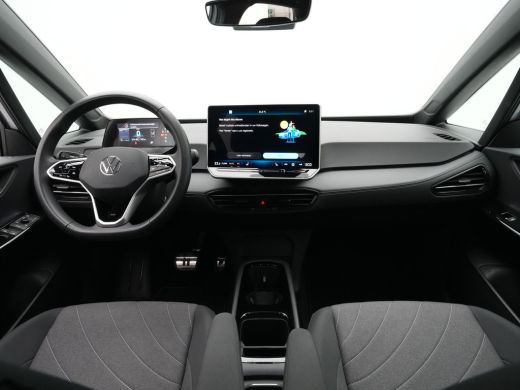 Volkswagen ID.3 Pure Oranje Edition 52 kWh Camera 19"velgen Privacy Glass navigatie Led 181 ActivLease financial lease