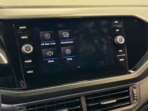 Volkswagen T-Cross 1.0 115pk TSI R-line Adaptive Cruise Control | Velgen 'Nevada', 18 inch lichtmetaal | R-line exte... ActivLease financial lease