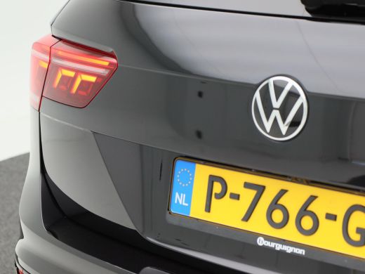 Volkswagen Tiguan 1.4 TSi 245 Pk Automaat eHybrid R-Line Business+ | Black Style | Matrix LED | Elektrische Achterk... ActivLease financial lease