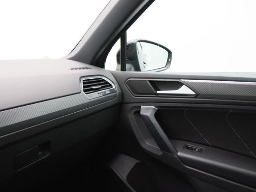 Volkswagen Tiguan 1.4 TSi 245 Pk Automaat eHybrid R-Line Business+ | Carplay | Matrix LED | Elektrische Achterklep ... ActivLease financial lease