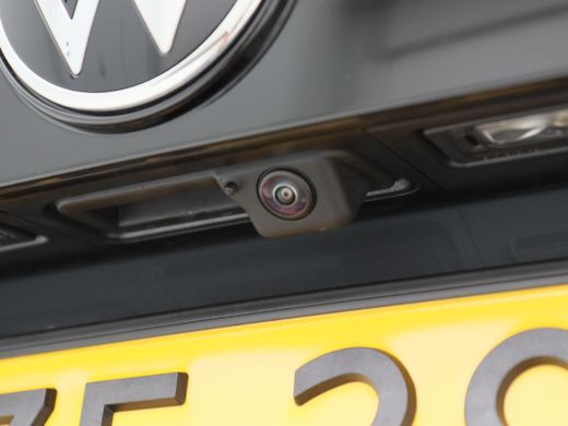 Volkswagen Tiguan 1.5 eHybrid 272 Pk Automaat R-Line Edition | Panorama Dak | Trekhaak | Massage Stoelen | Camera |... ActivLease financial lease