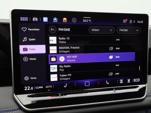 Volkswagen Tiguan 1.5 eHybrid 272 Pk Automaat R-Line Edition | Panorama Dak | Trekhaak | Massage Stoelen | Camera |... ActivLease financial lease
