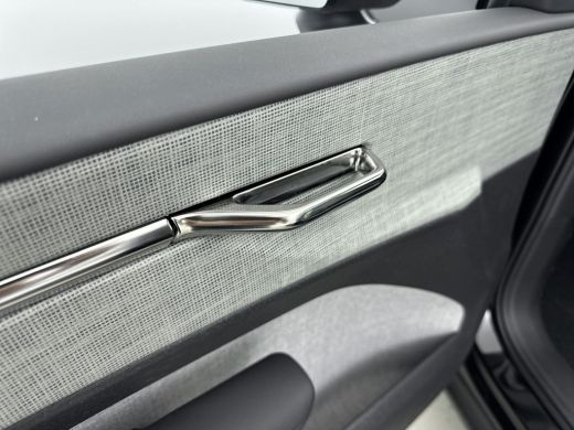 Volvo  EX30 Twin Motor Performance Ultra 69 kWh | Stoel + Stuurverwarming | Getint Glas | 20 inch LM | Tailor... ActivLease financial lease