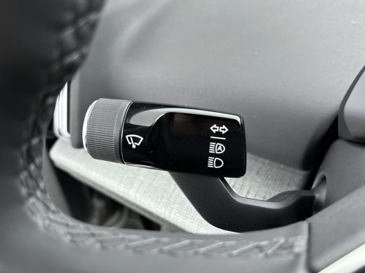 Volvo  EX30 Twin Motor Performance Ultra 69 kWh | Stoel + Stuurverwarming | Getint Glas | 20 inch LM | Tailor... ActivLease financial lease