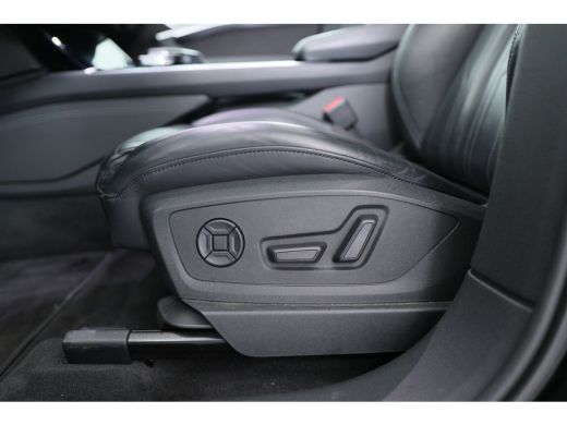 Audi e-tron 55 quattro S edition 95 kWh | Open Dak | Valcona | LED | Camera | Virtual | Memory | Cruise Adapt... ActivLease financial lease