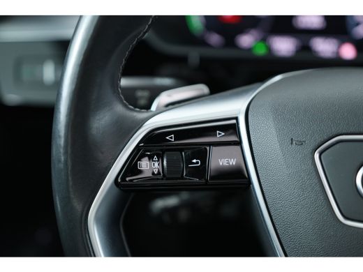 Audi e-tron 55 quattro S edition 95 kWh | Open Dak | Valcona | LED | Camera | Virtual | Memory | Cruise Adapt... ActivLease financial lease