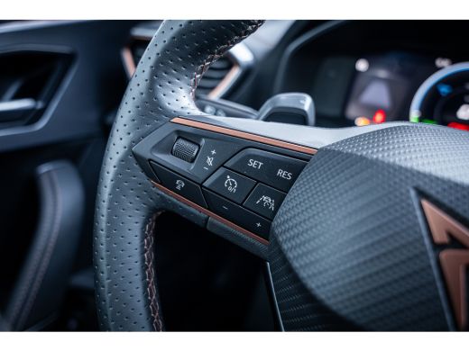 CUPRA Formentor 1.4 TSI e-Hybrid Essential | Cruise control adaptief | DAB ontvanger | Full-LED koplampen ActivLease financial lease