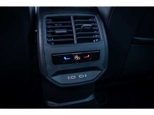 CUPRA Formentor 1.4 TSI e-Hybrid Essential | Cruise control adaptief | DAB ontvanger | Full-LED koplampen ActivLease financial lease