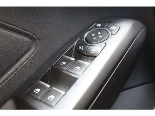 Ford Focus 1.0EB TITANIUM | NL-AUTO! | 1 EIGENAAR | PARK SENS V+A | LED | LANE ASSIST | CRUISE | WINTERPACK ... ActivLease financial lease