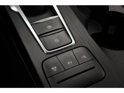 Ford Kuga 2.5 PHEV ST-LINE | NL-AUTO! | 1 EIGENAAR | ADAPTIVE CRUISE | CAMERA | LED | PARK SENS. V+A | LANE... ActivLease financial lease