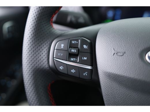 Ford Kuga 2.5 PHEV ST-Line X | 1e Eigenaar! | Open Dak | Winter pack | Camera | LED | 19'' Lichtmetalen vel... ActivLease financial lease