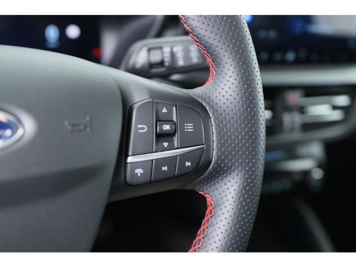 Ford Kuga 2.5 PHEV ST-Line X | 1e Eigenaar! | Open Dak | Winter pack | Camera | LED | 19'' Lichtmetalen vel... ActivLease financial lease