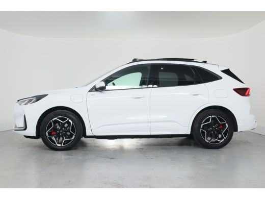 Ford Kuga 2.5 PHEV ST-Line X | 1e Eigenaar! | Open Dak | Winter pack | Camera | LED | 19'' Lichtmetalen vel... ActivLease financial lease