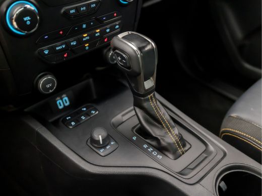 Ford Ranger 2.0 EcoBlue Wildtrak Supercab 213Pk Automaat (APPLE CARPLAY, GROOT NAVI, CAMERA, LEDER, TREEPLANK... ActivLease financial lease