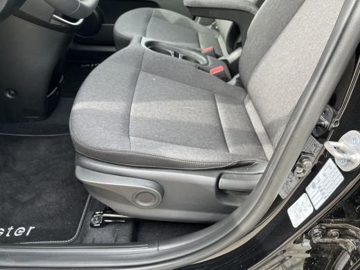 Hyundai Inster Pulse 49 kWh | Demo voordeel | Rijklaarprijs! Dus geen extra afleverkosten! | 17-inch wielen | Ap... ActivLease financial lease