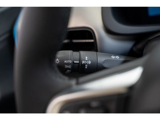 Jeep Avenger Summit 54 kWh | Infotainment Pakket | Winterpakket | Warmtepomp | Camera | Navigatie | 18 Inch Li... ActivLease financial lease