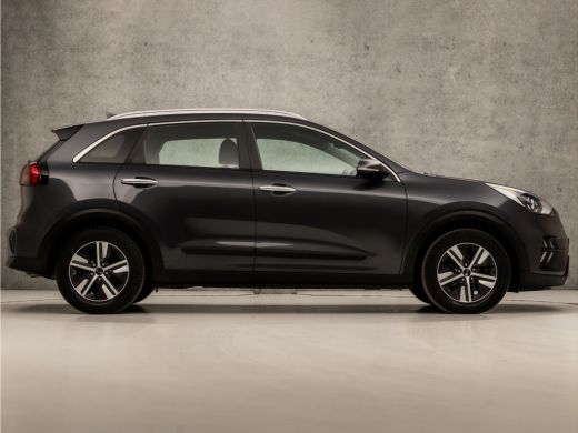 Kia Niro 1.6 GDi Hybrid DynamicLine 142Pk Automaat (APPLE CARPLAY, GROOT NAVI, CAMERA, ADAPTIVE CRUISE, LE... ActivLease financial lease